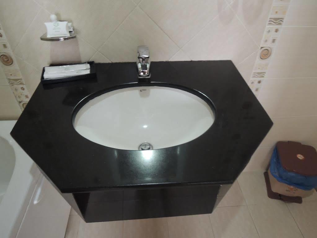 Binh Hung Hotel TP. Hồ Chí Minh Ngoại thất bức ảnh
